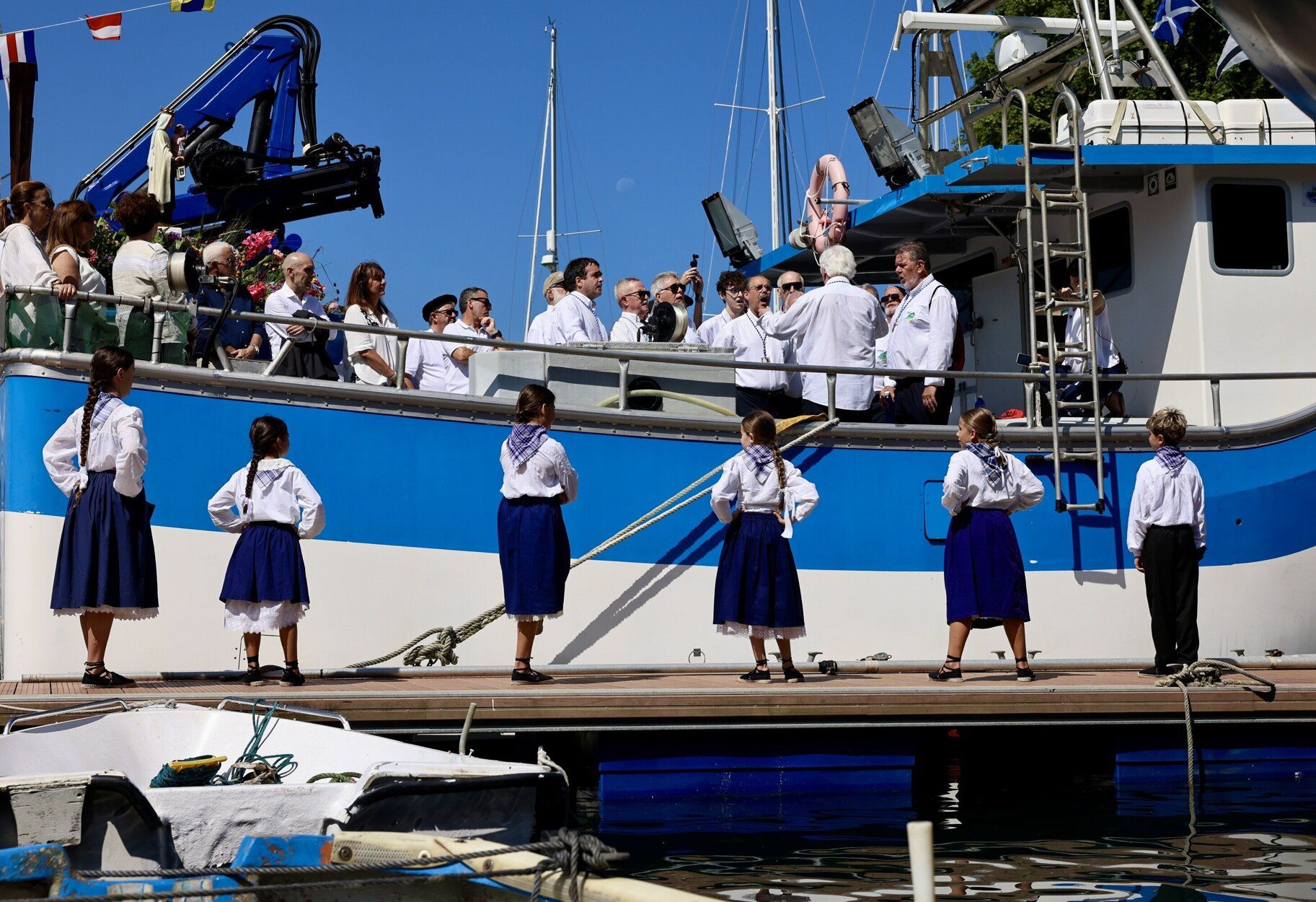 La procesión virgen del Carmen en el Barco Isturiz