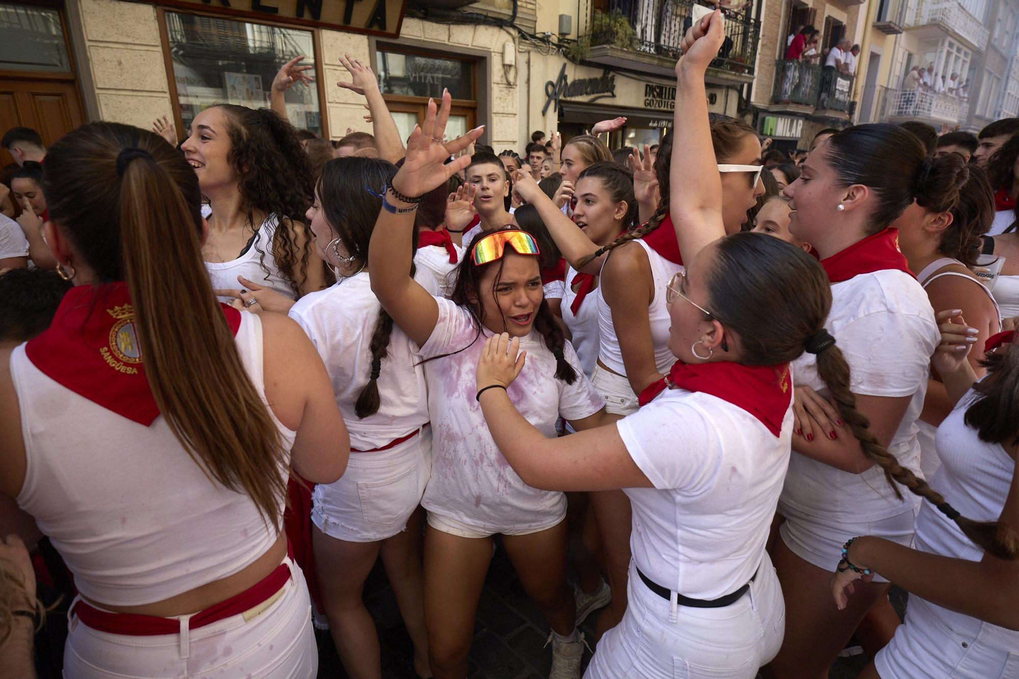 Fotos del cohete de fiestas de Sangüesa 2025