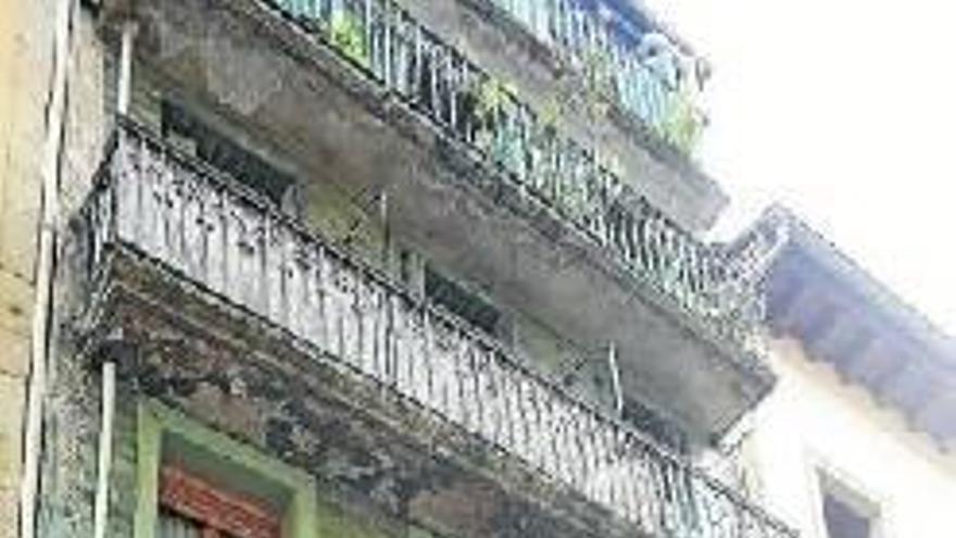 “Se ha movido mucho la estructura  del edificio”