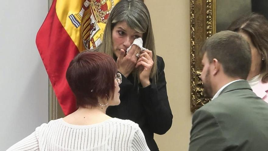 Vilaplana asegura no saber por qué la cita el Congreso y afirma entre lágrimas que no tiene "nada más que aportar"